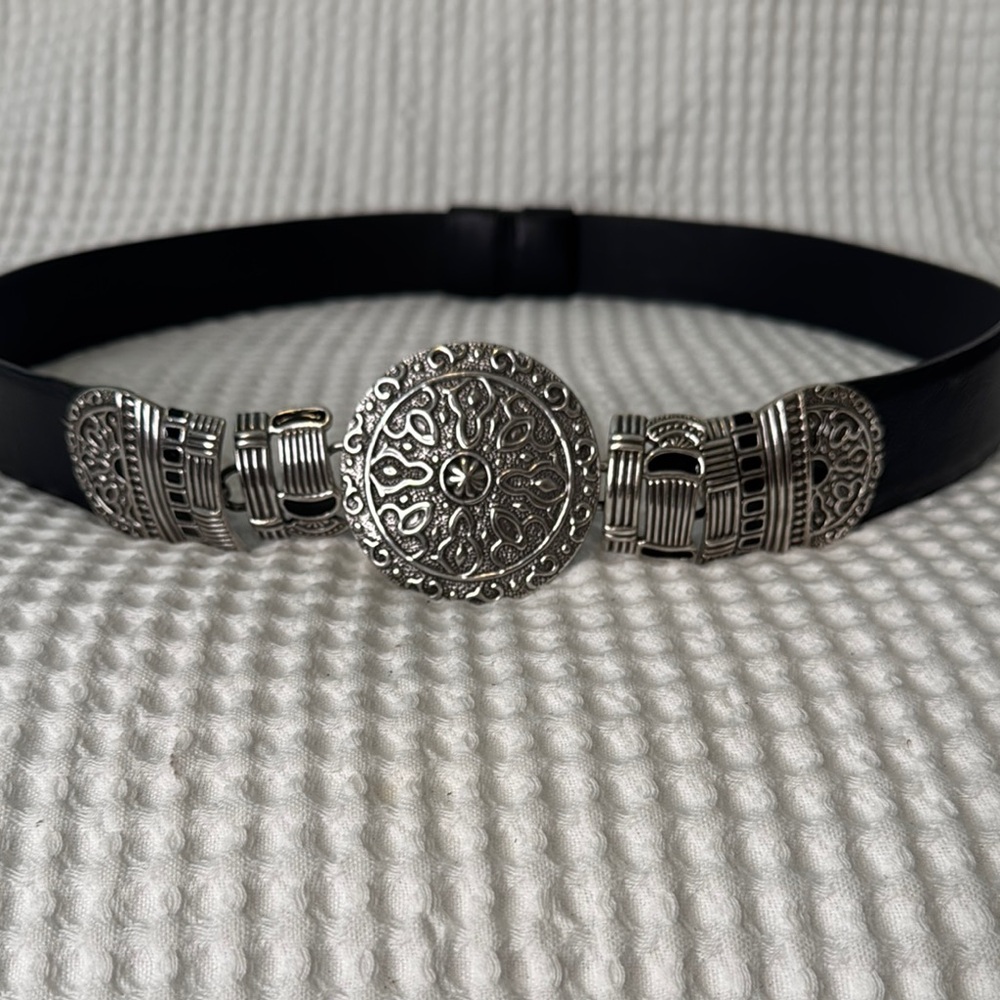 Chico's Black and Silver Ornate Belt     M/L - adjustable to 44in